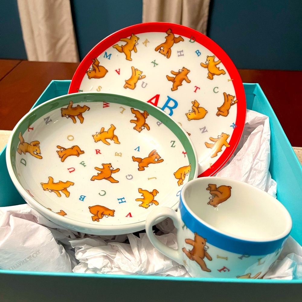 Brand New Vintage Tiny Tiffany Porcelain Set!